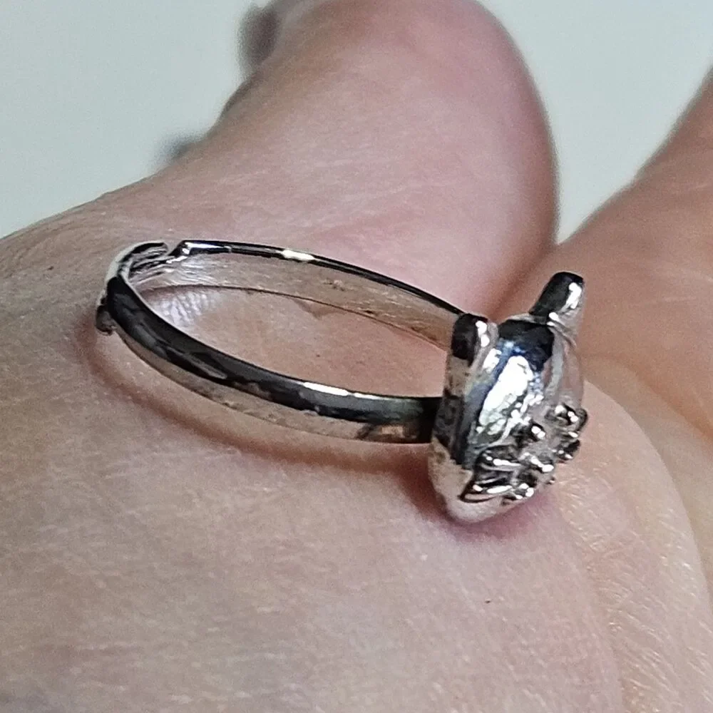 Silver Tone Kitty Cat Whisker Face Adjustable Ring Small